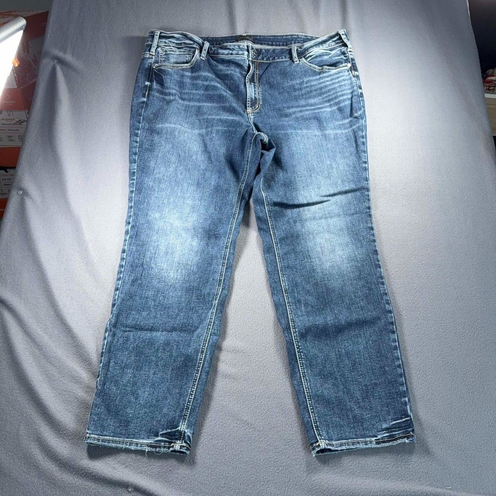 Silver Jeans Co Suki Straight Womens 24W Mid Wash Denim Jeans 22x29.5 Curvy